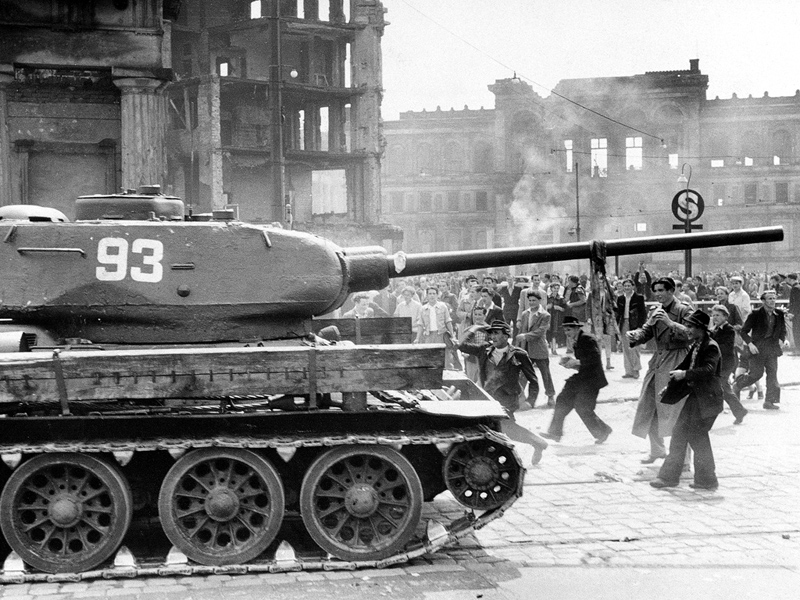 Berlino, 1953 (da https://www.in-die-zukunft-gedacht.de)